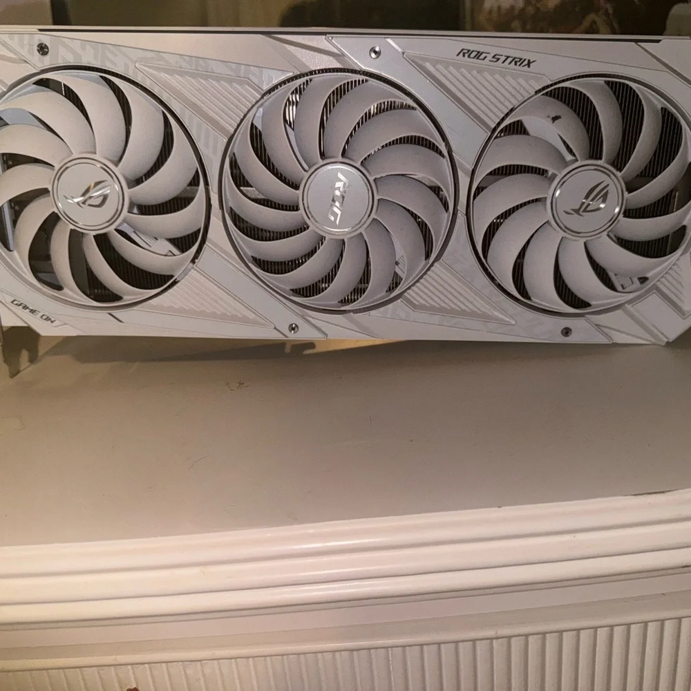 3090 24gb rog strix white Graphics card GPU